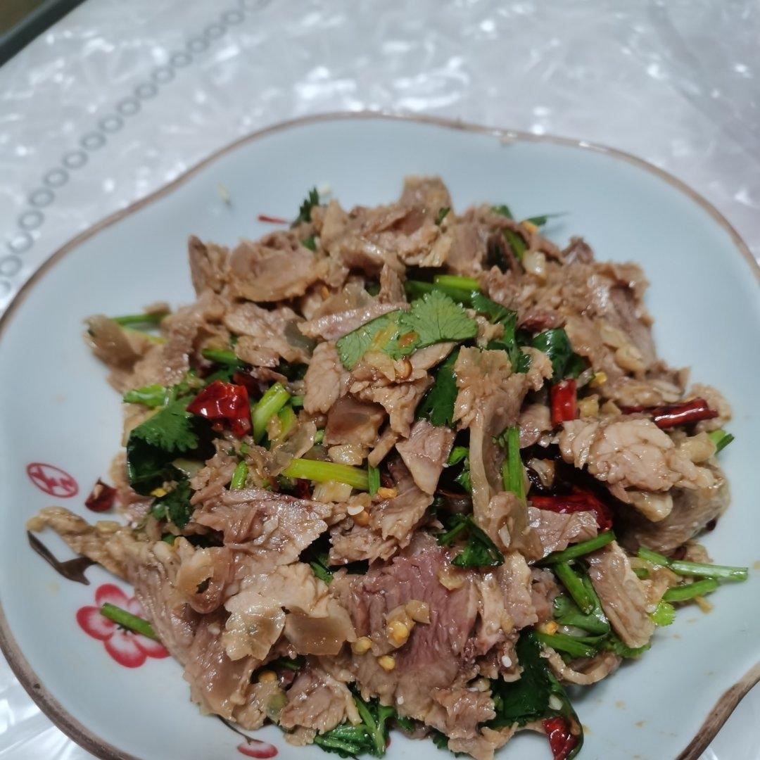 凉拌牛肉