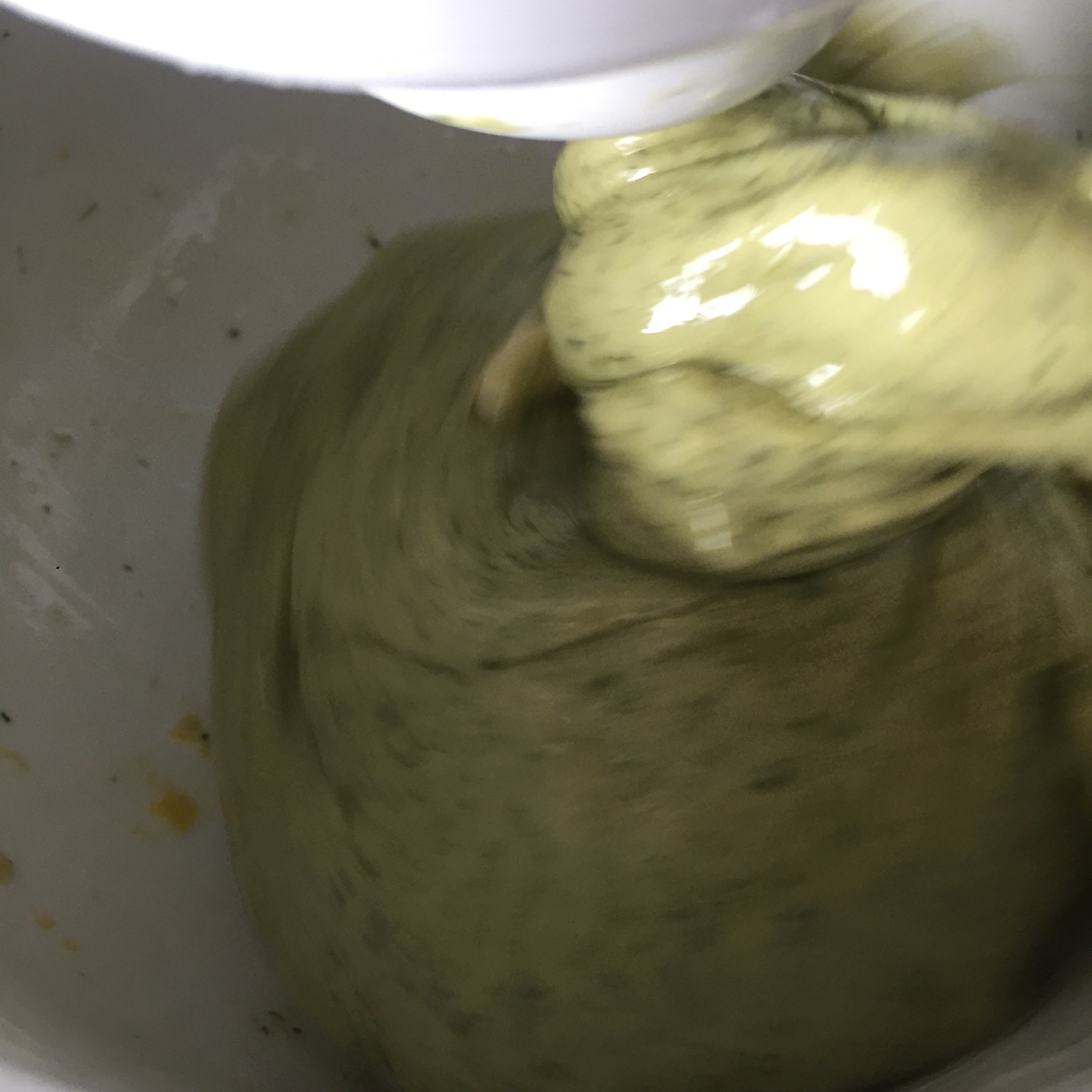 🍞超软糯艾草奶香吐司面包—下厨房独家原创的做法 步骤4