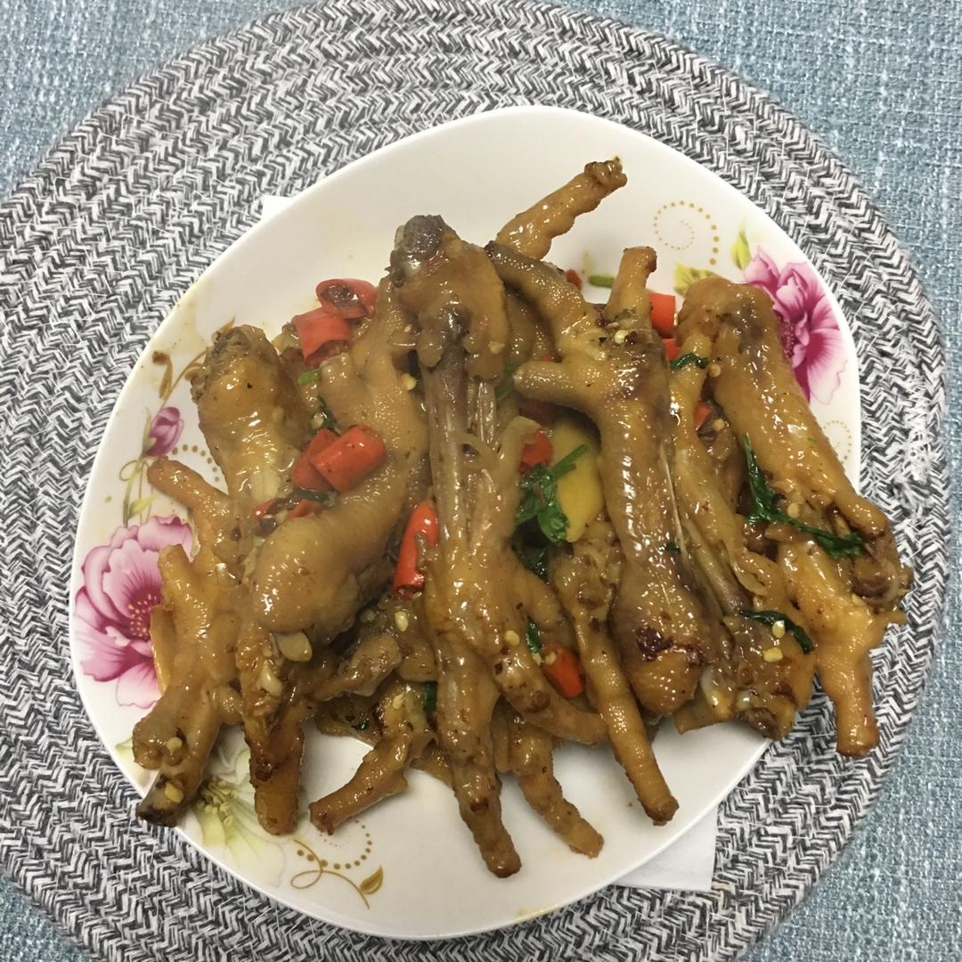 香辣烧鸡爪