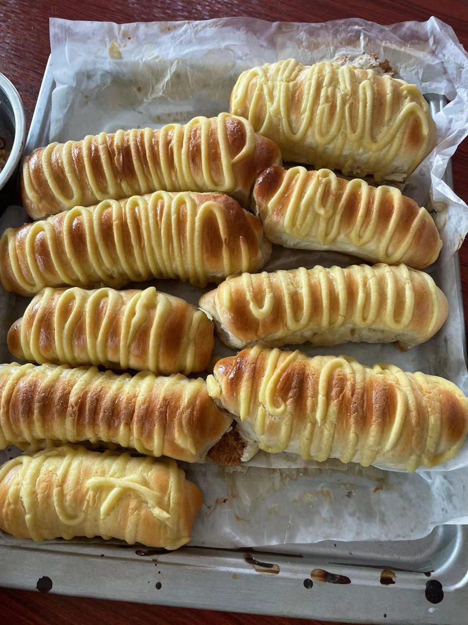 波兰种手揉毛毛虫面包