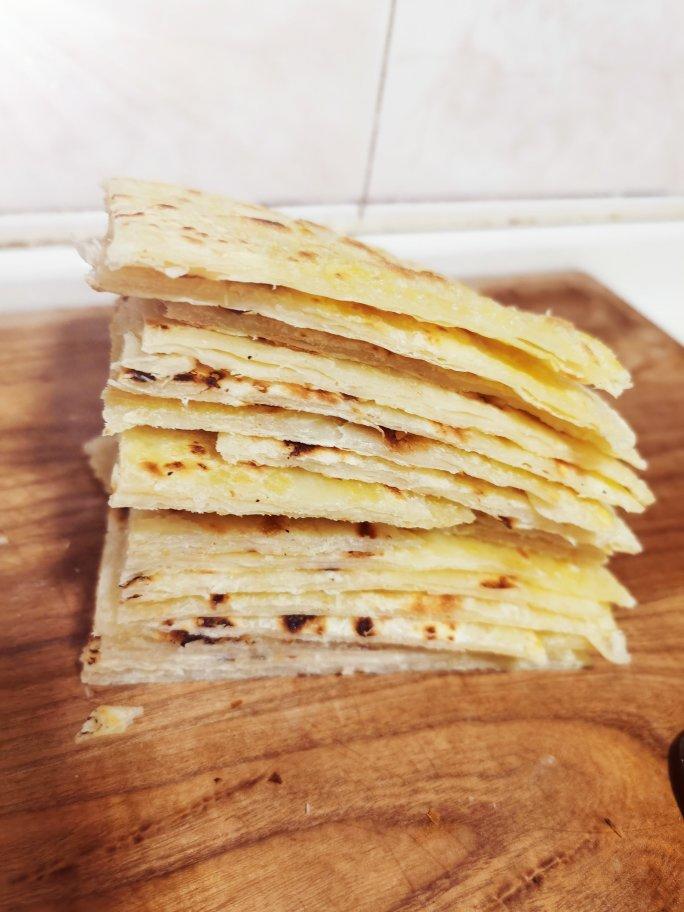 怎么做出松软多层的手工烙饼？看这里！