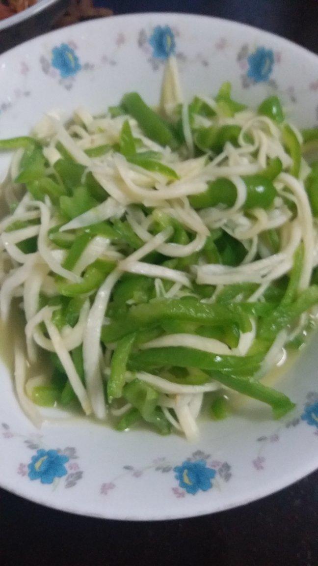 茭白炒青椒