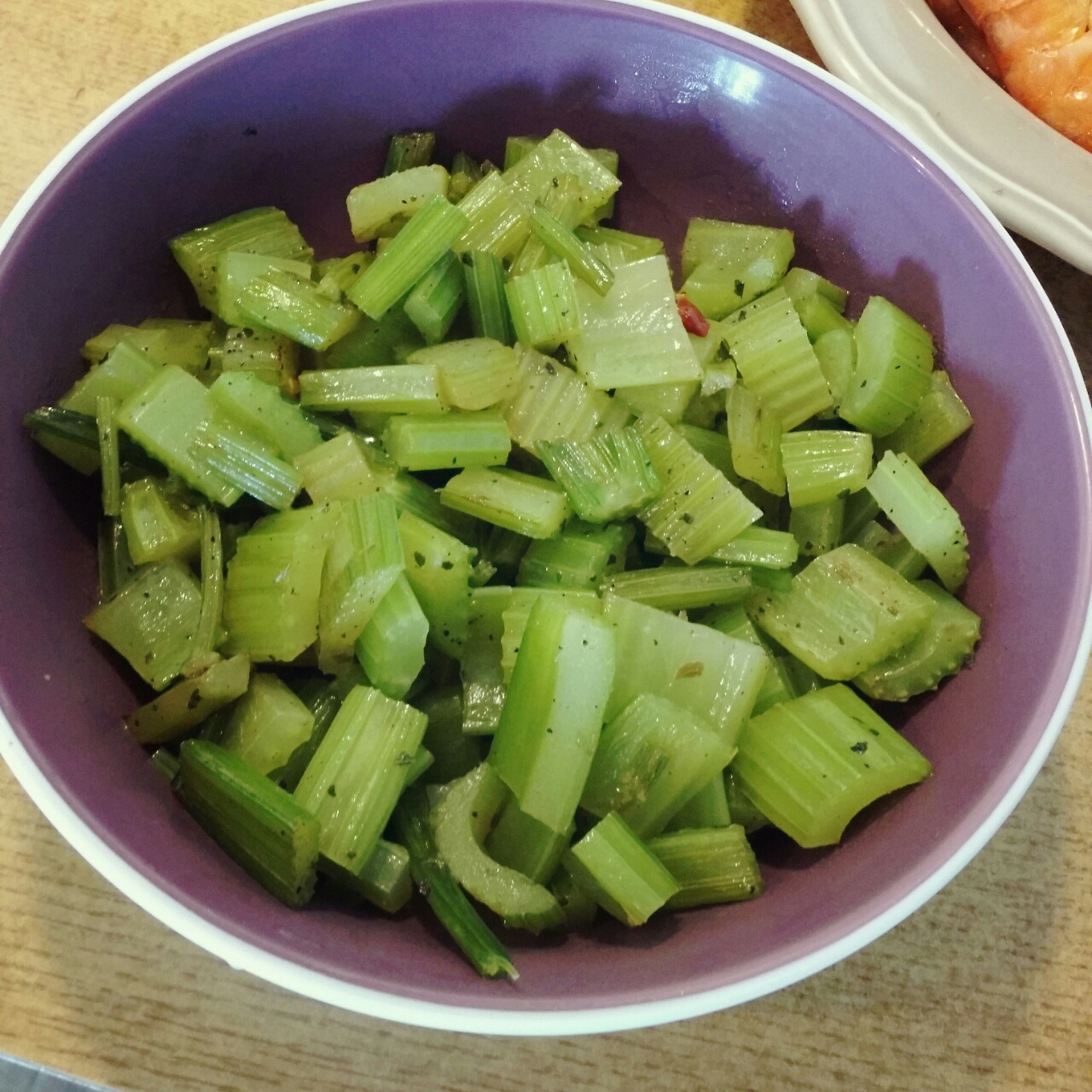 西芹腰果