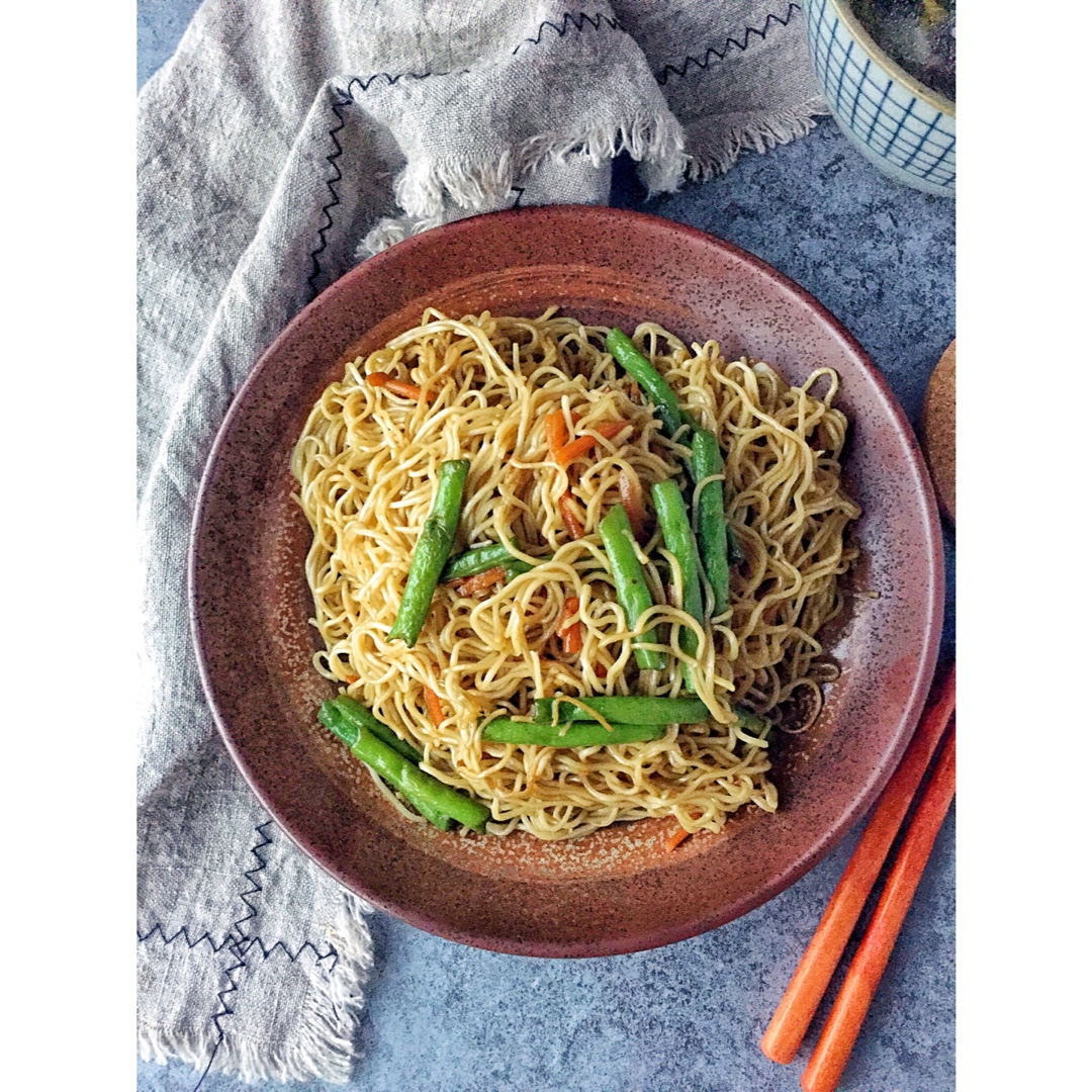 苹果--mm做的焖长豆角炒面