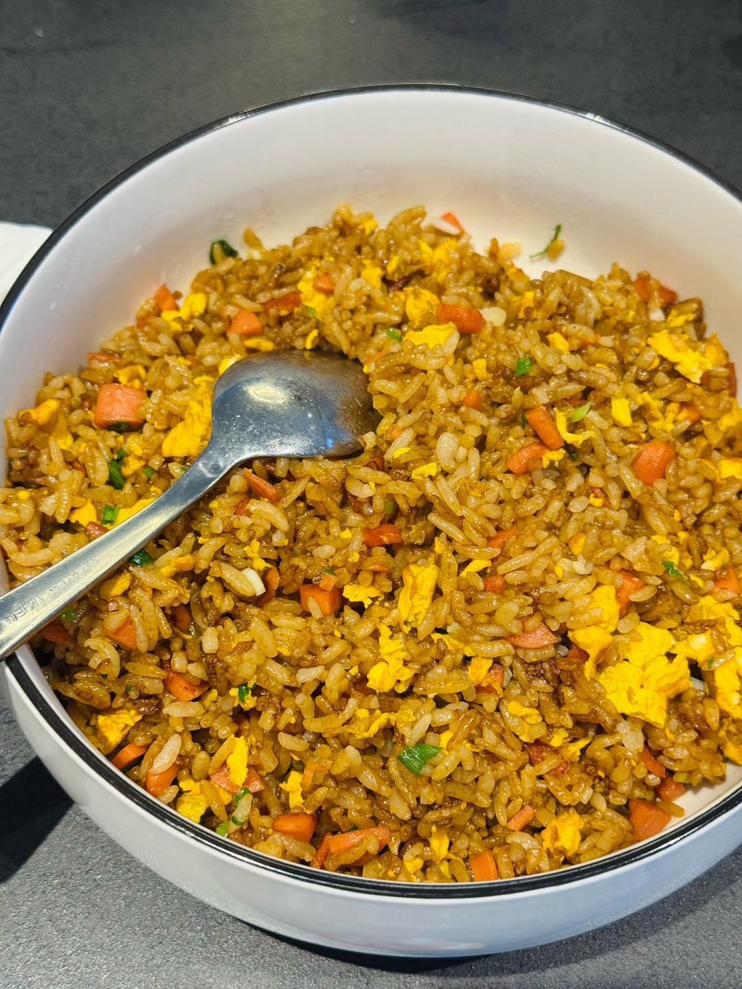 超级好吃的酱油火腿蛋炒饭！