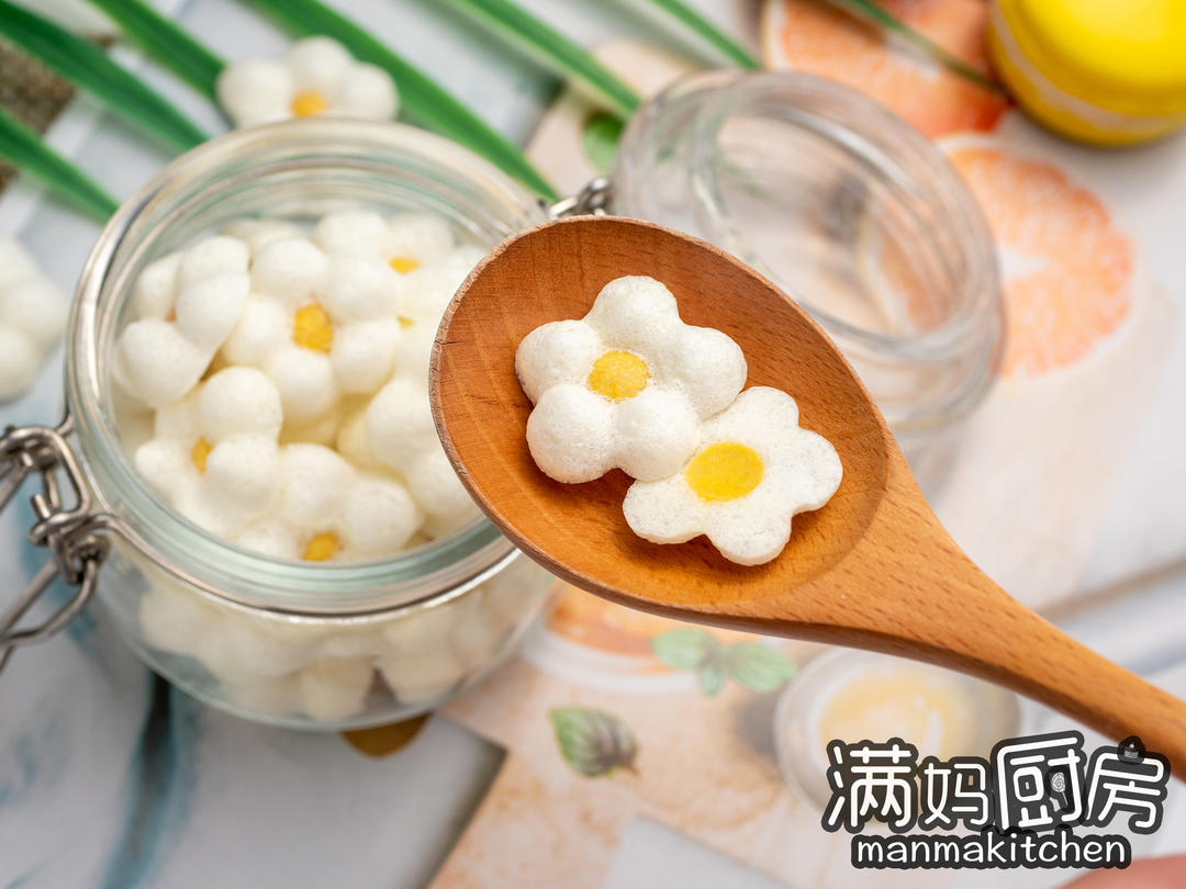 最受小朋友欢迎的小零食，小花溶豆，入口即化，香酥味美