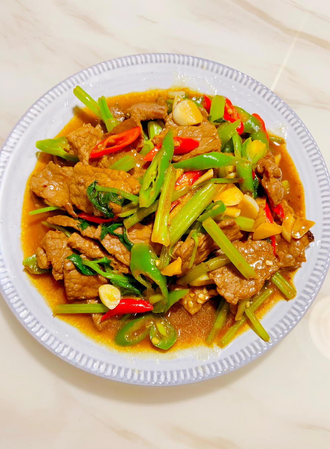 小炒牛肉（肉嫩味香）