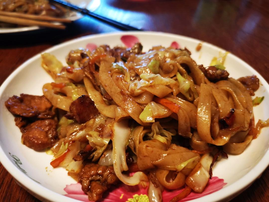 港式茶餐厅的干炒牛河