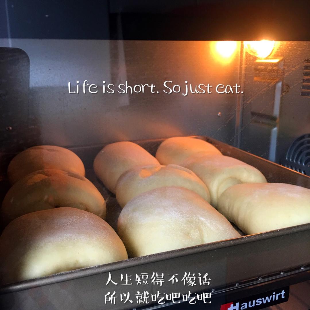 软到不知所措的牛奶卷