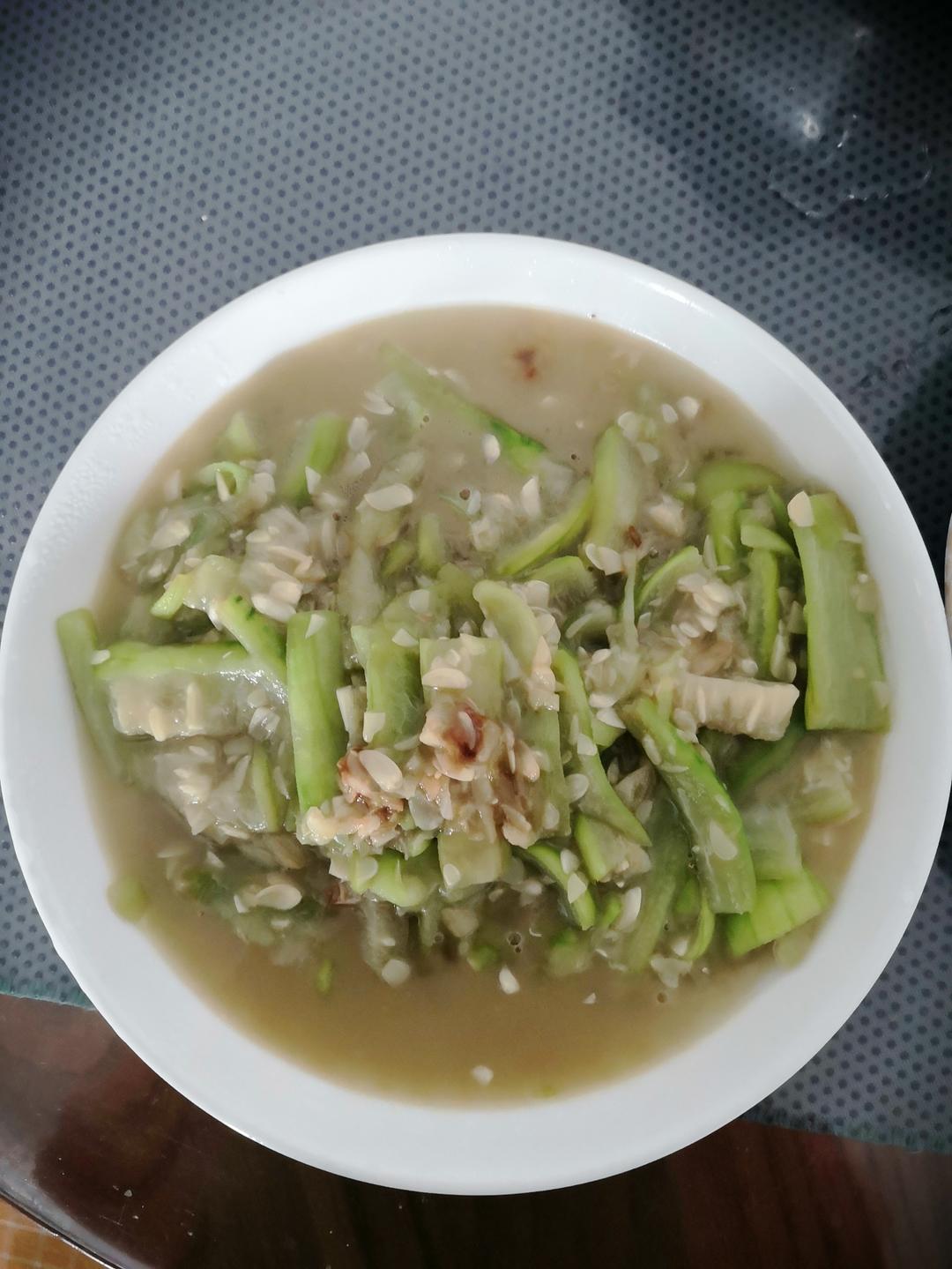 教你在家做丝瓜最好吃的做法，简单又营养，想不好吃都难