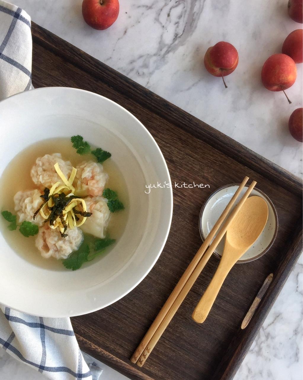 经典港式鲜虾云吞面