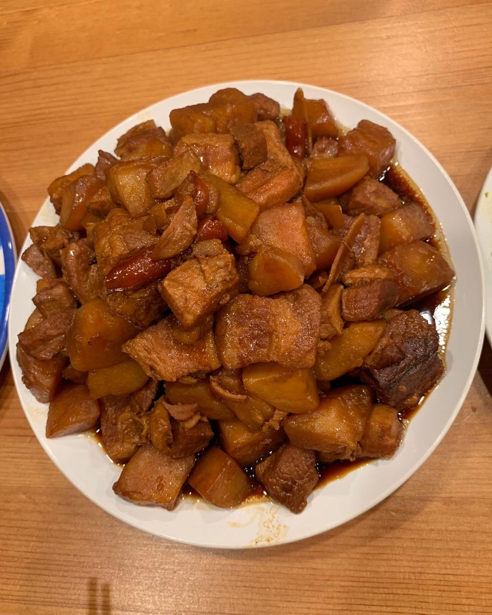 不焯水不放油的家常红烧肉