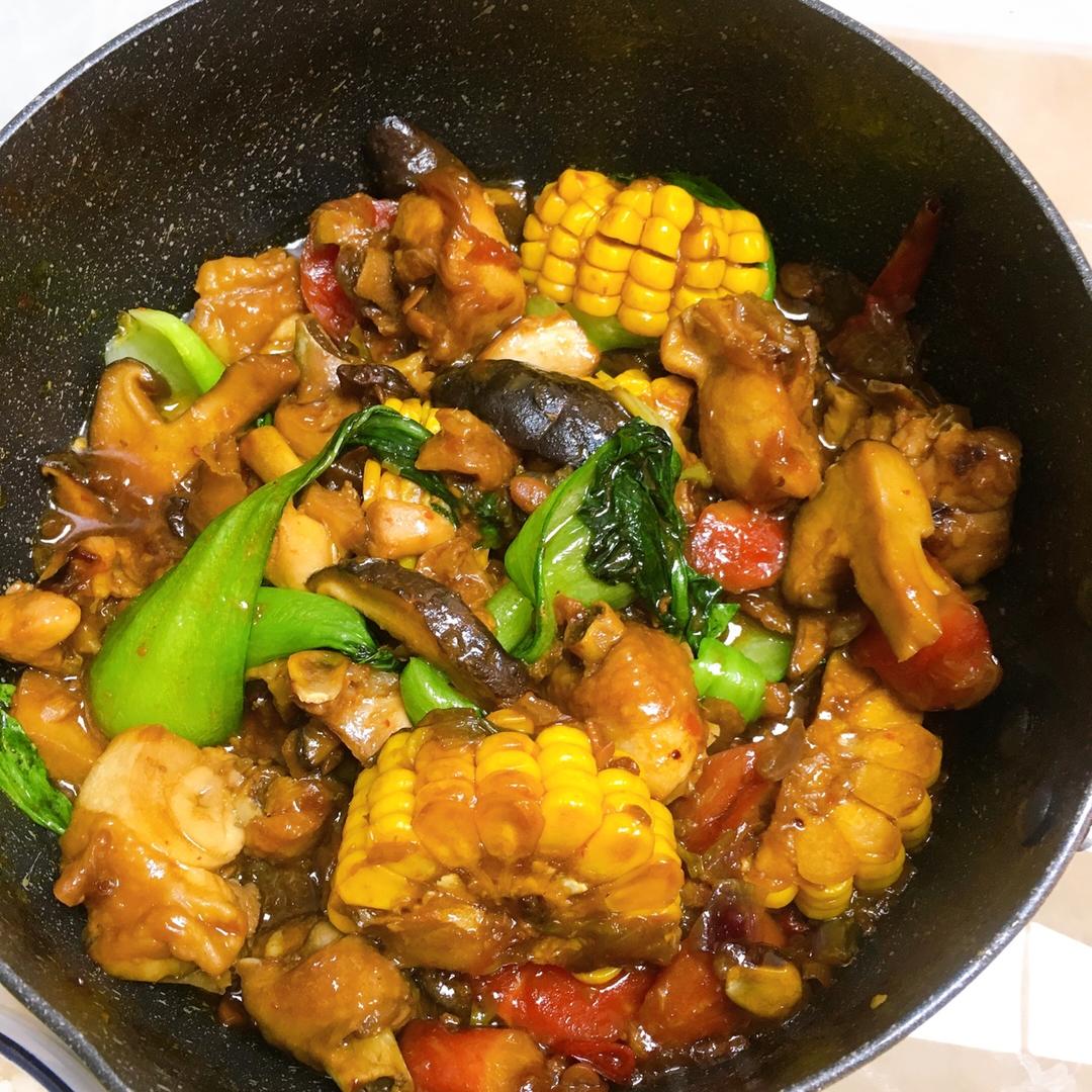 能吃三碗米饭的鸡腿焖锅