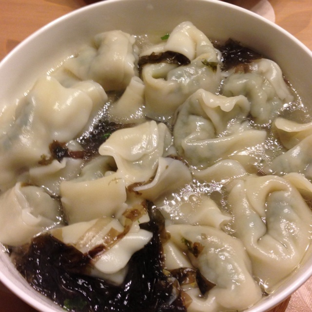 荠菜馄饨