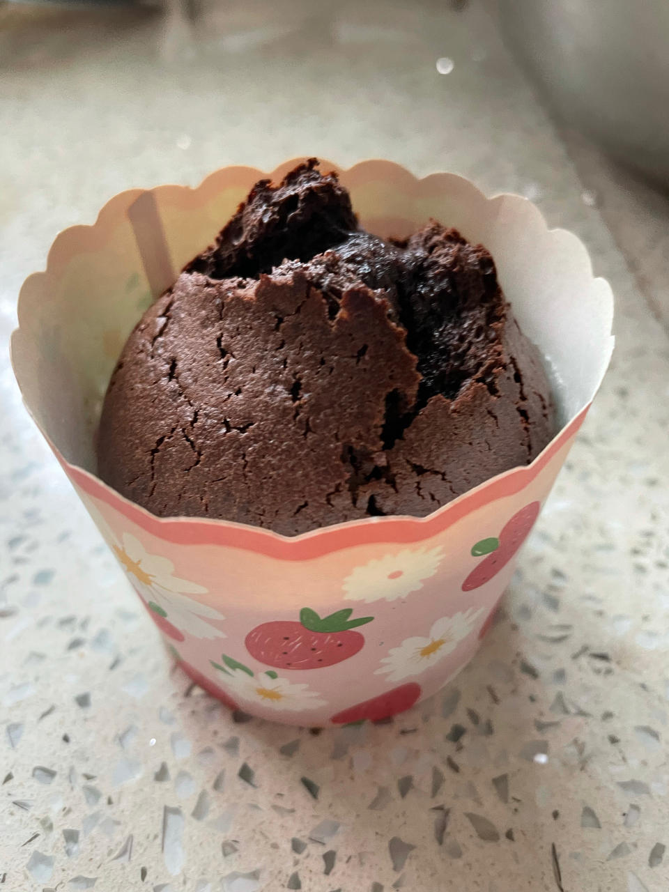 好吃到爆～爆浆巧克力熔岩蛋糕