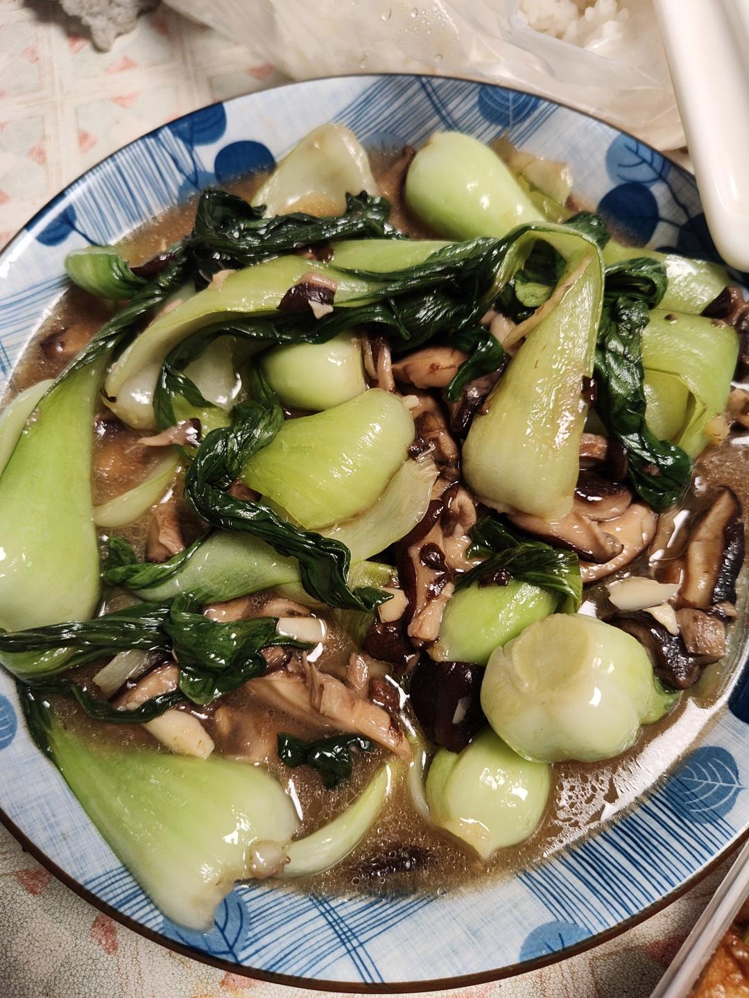 香菇油菜（简单快手）