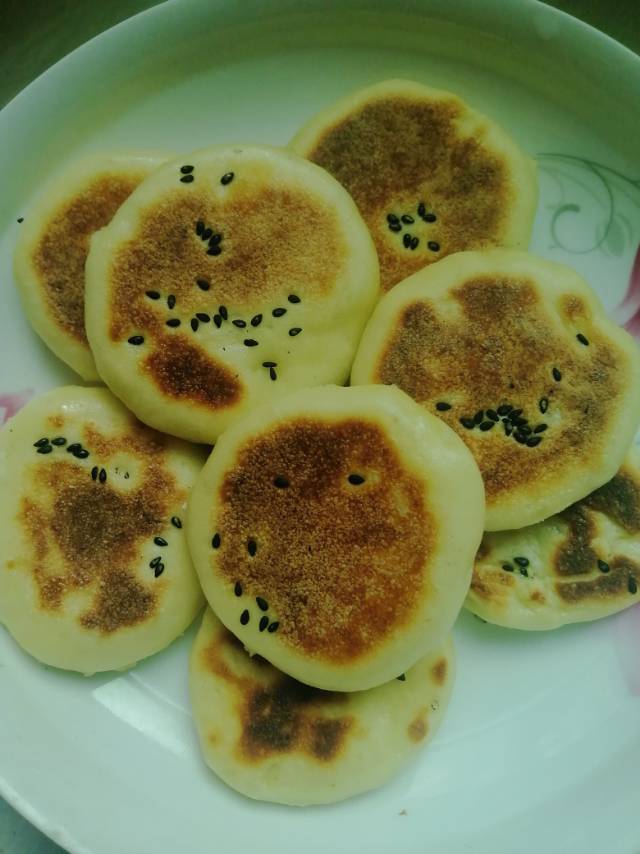 松软养胃的山药饼      （高营养低热量）