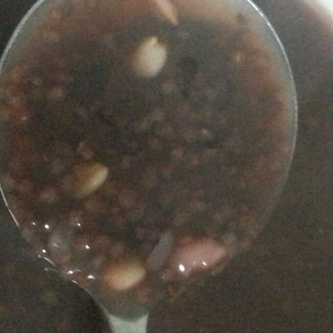 黑米粥的做法