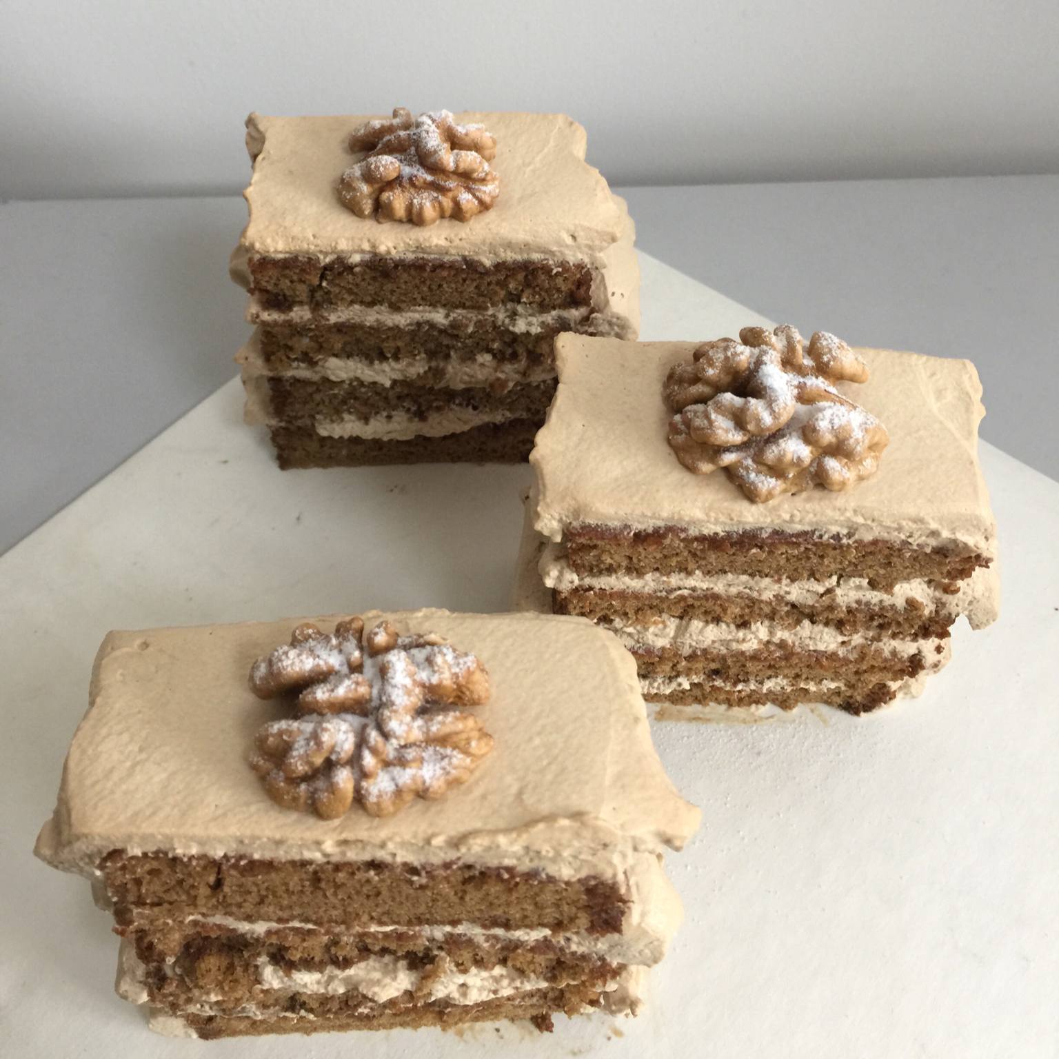 摩卡漩涡树桩造型蛋糕卷