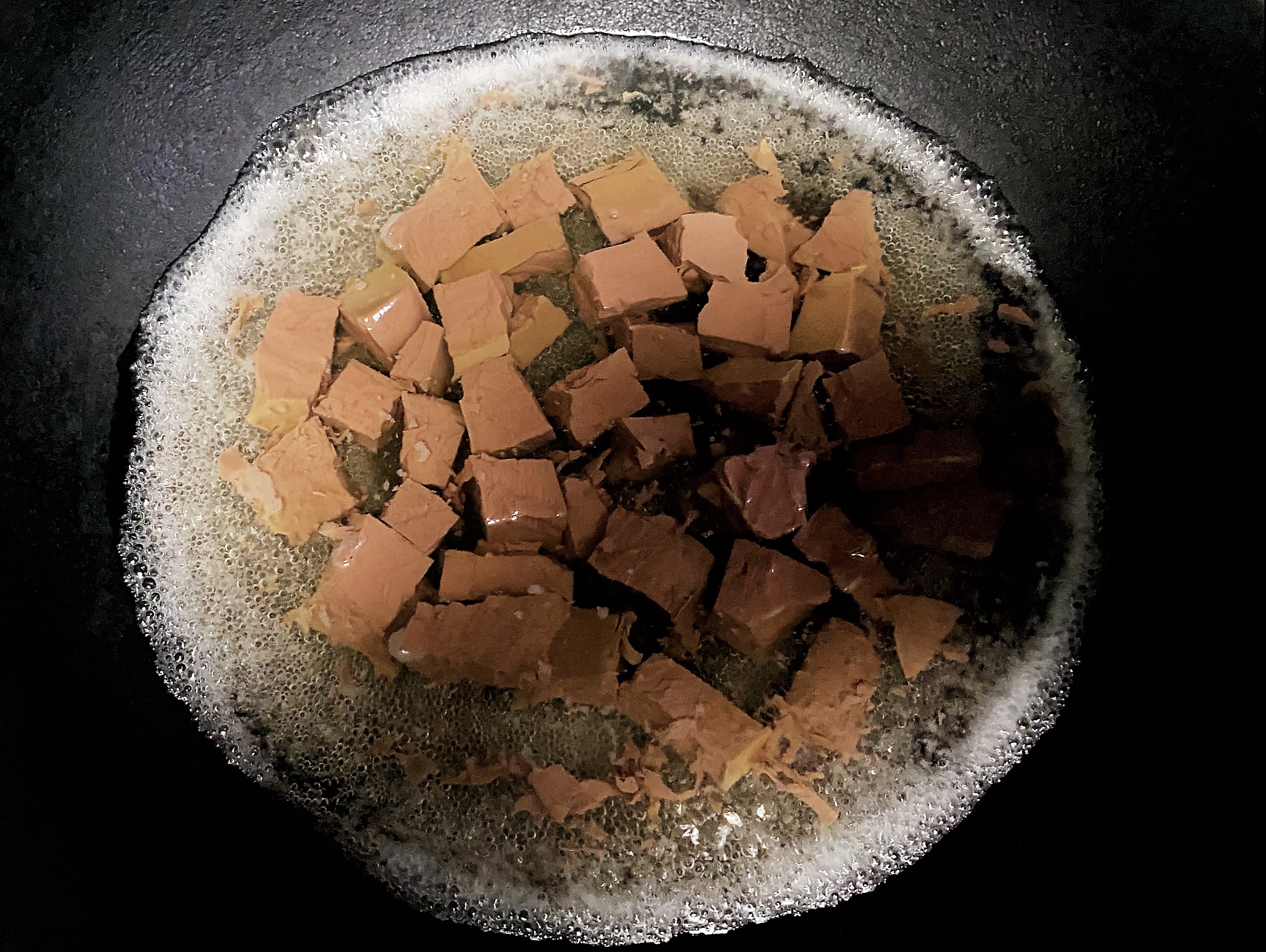 鸭杂豆腐粉丝汤(鸭血、鸭肠、鸭胗、油豆腐)的做法 步骤3