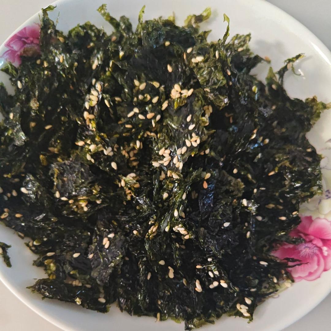 自制拌饭海苔碎(咸香酥脆)