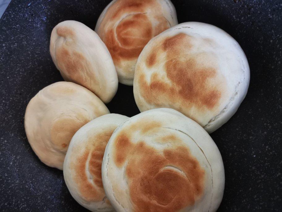 肉夹馍(白吉馍的制作)