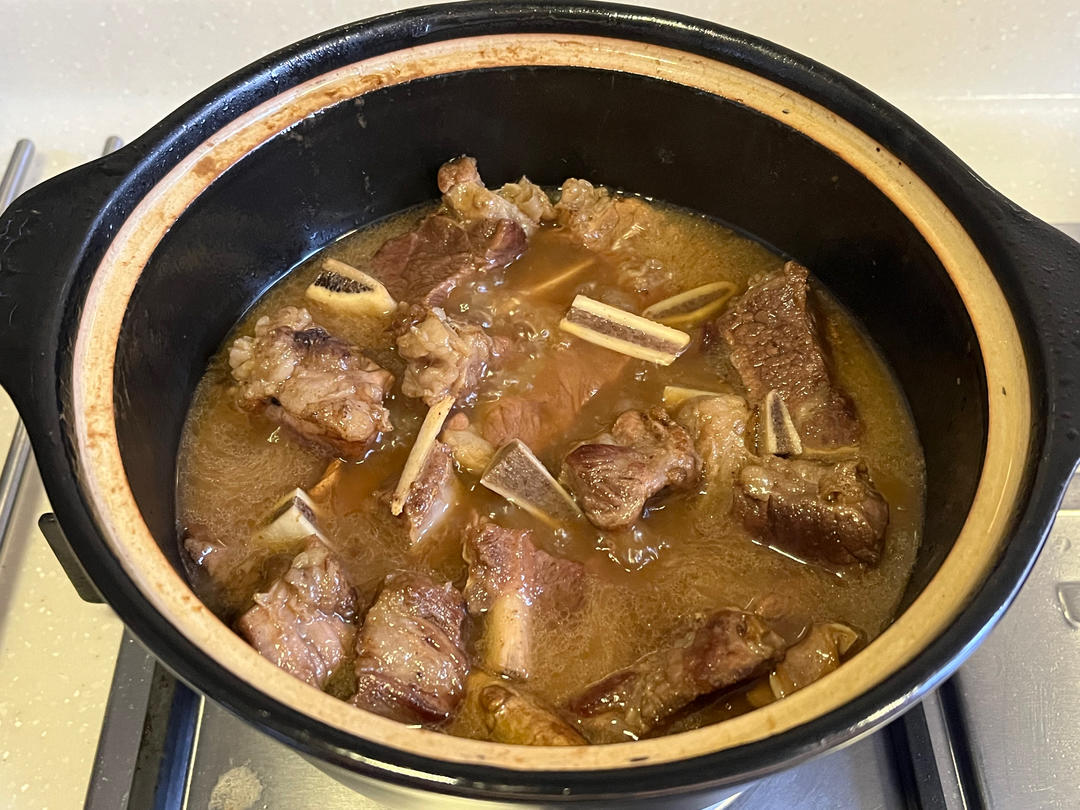 香焖牛排骨