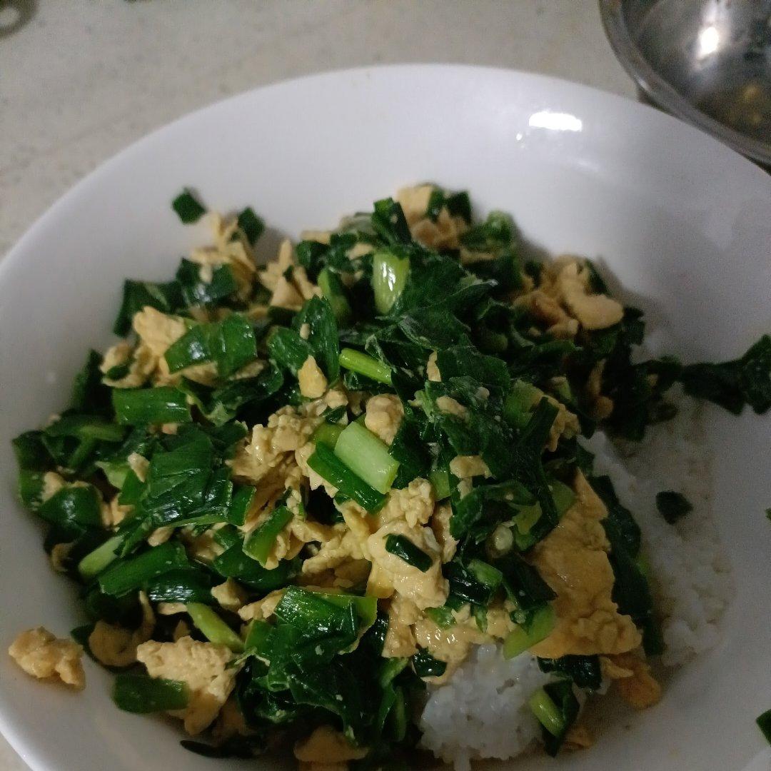 韭菜炒鸡蛋——三分钟快手下饭菜 掌握火候的秘诀