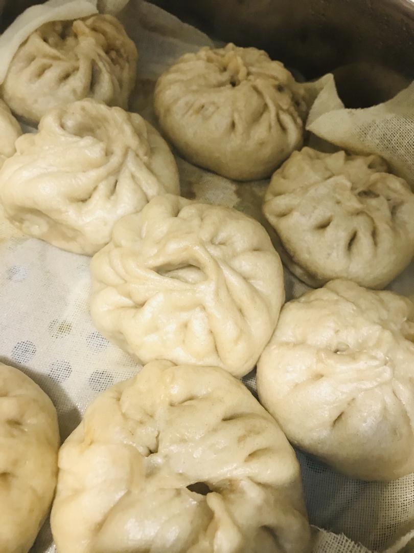 让人尖叫的萝卜丝大肉包