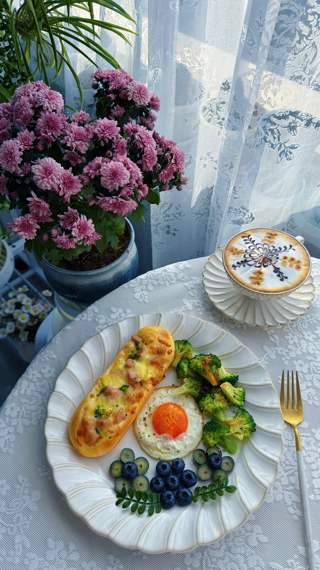 我家的餐桌