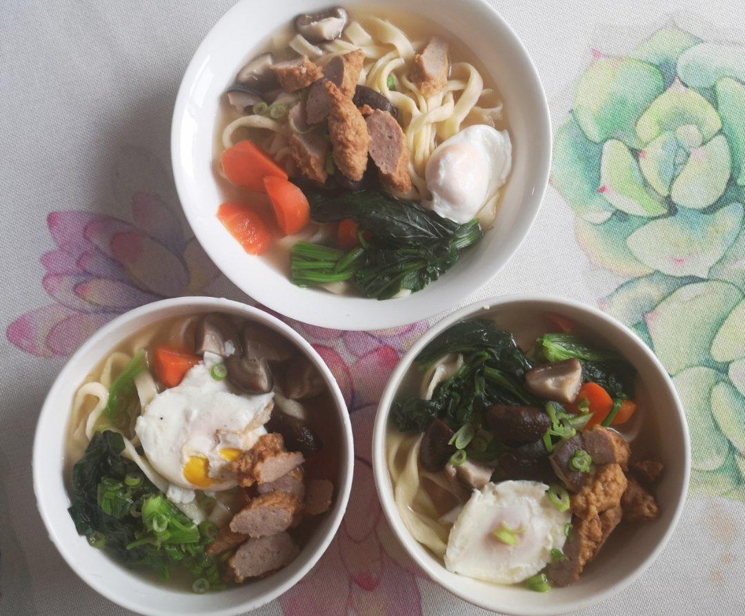 快手纯手工擀面条