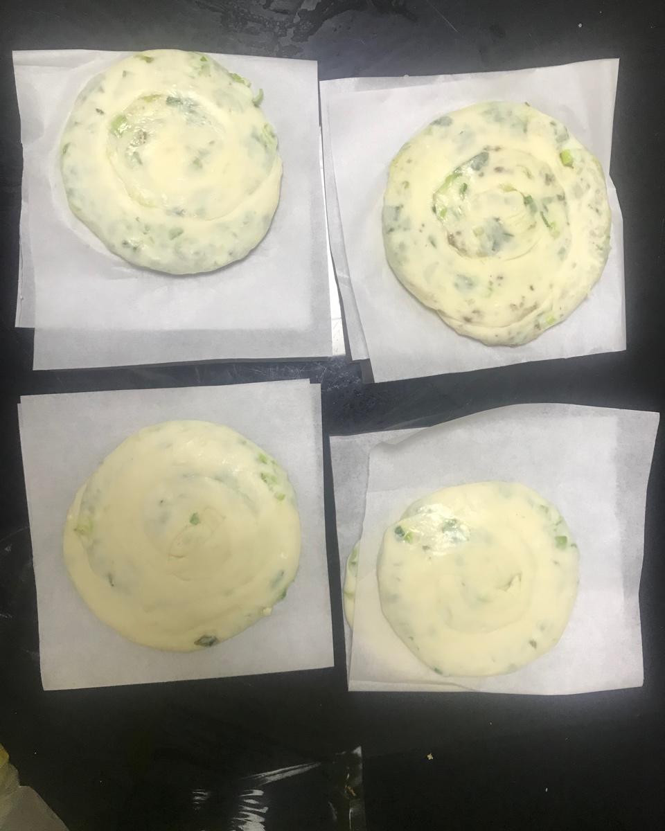 葱油饼（附详细步骤图）