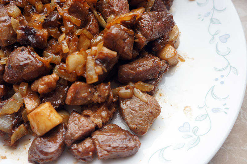 黑胡椒杏鲍菇牛肉粒