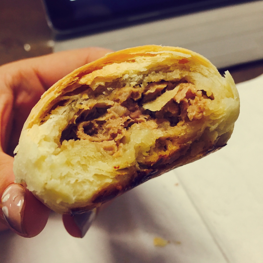 泳式鲜肉榨菜月饼