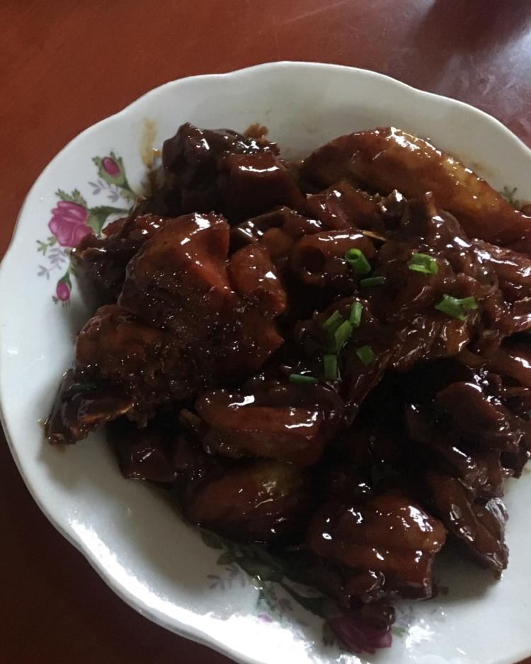 红烧鸡块