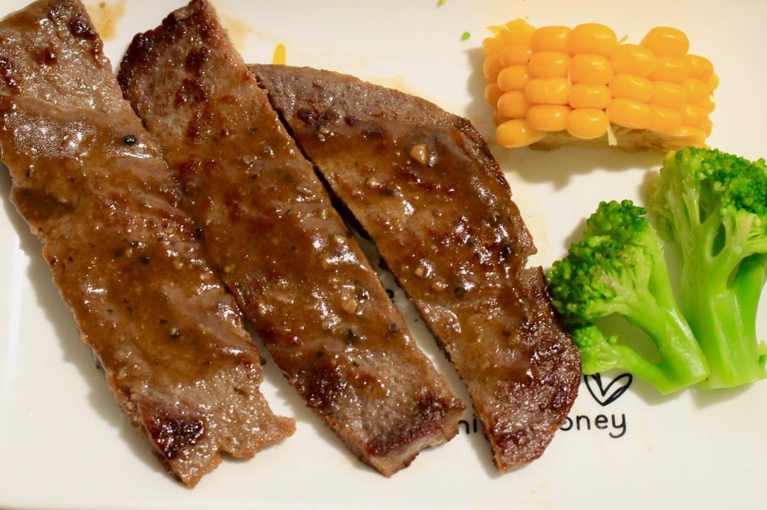 西式烤牛排——五分熟牛排十分钟即食