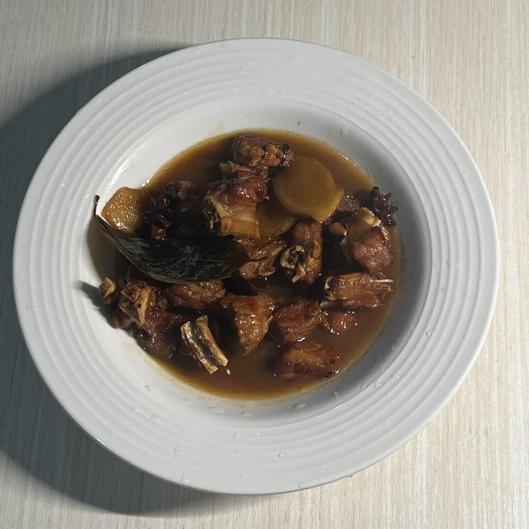 红烧排骨｜酱香浓郁