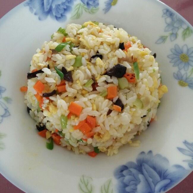 蔬菜炒饭
