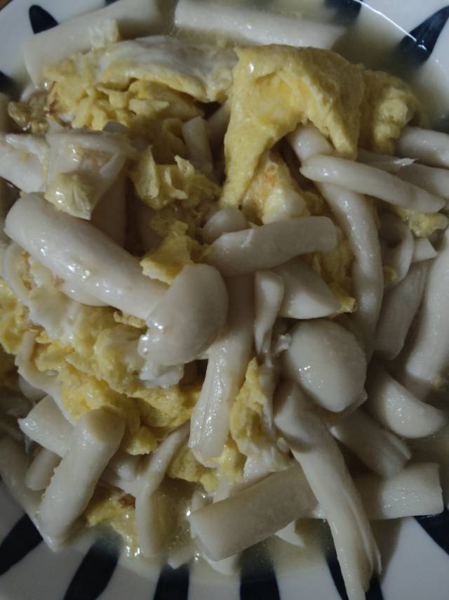 低脂营养又美味，菌菇炒鸡蛋