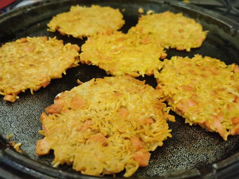 方便面鸡蛋饼(何炅同款)