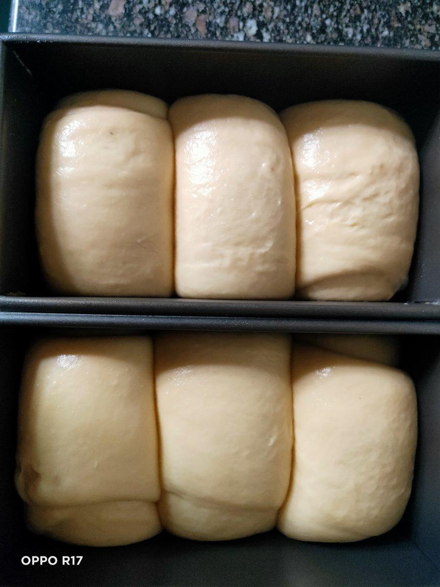 只需一次发酵的超软吐司（附面包机揉手套膜攻略）