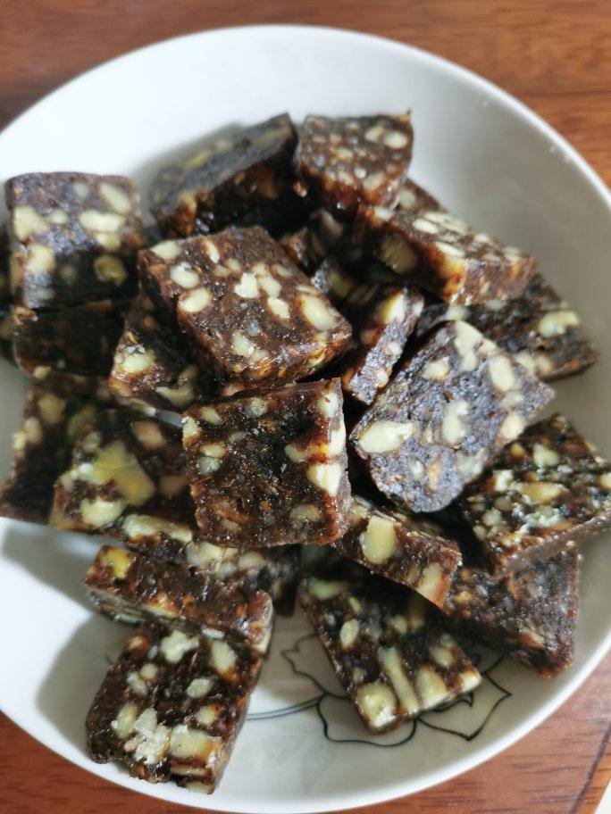 红枣核桃糕