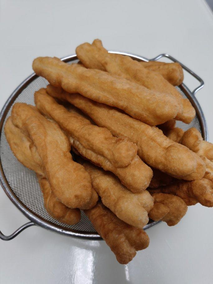 自制蓬松酥脆大油条