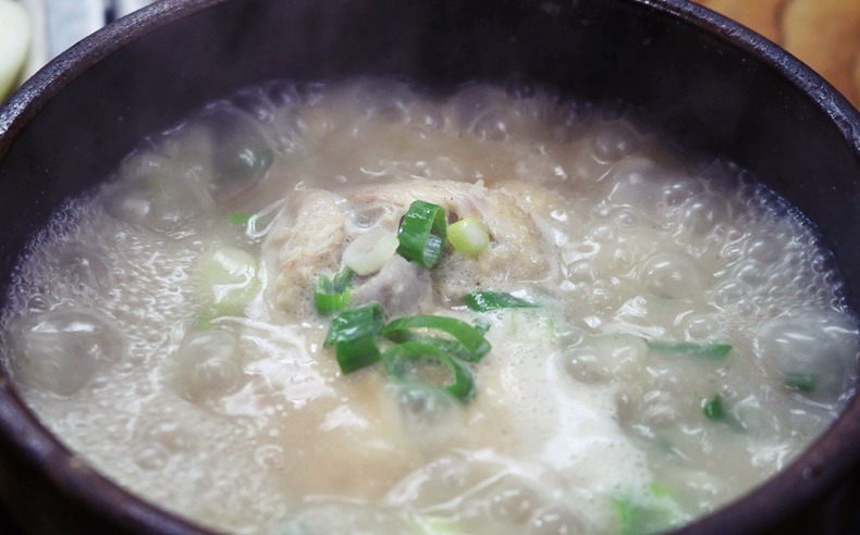 正宗韩式参鸡汤的做法