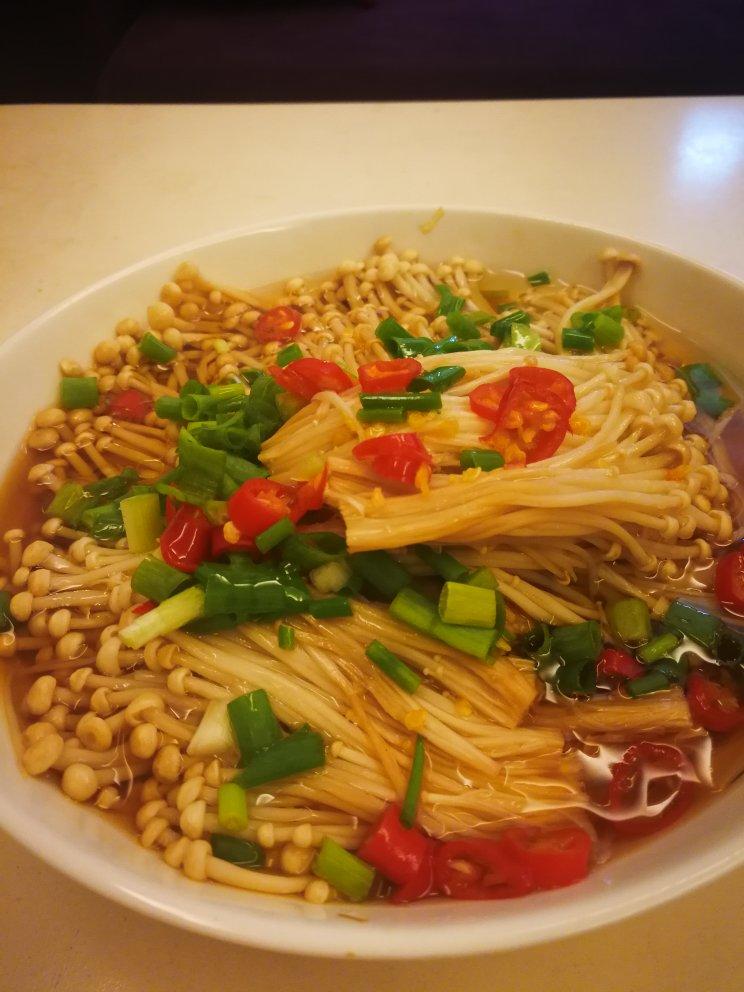 油泼金针菇