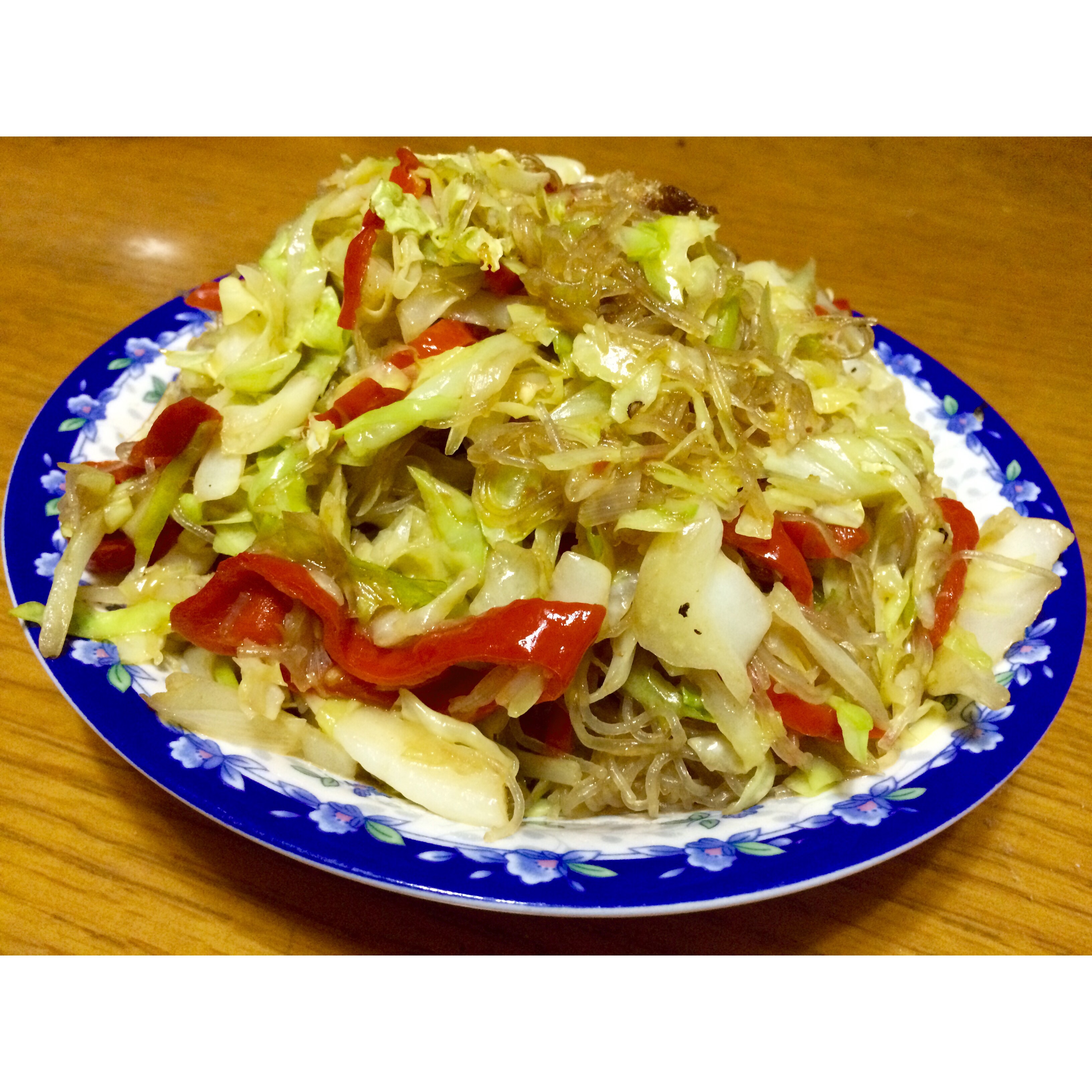 卷心菜炒粉丝 Glass noodles with Cabbage