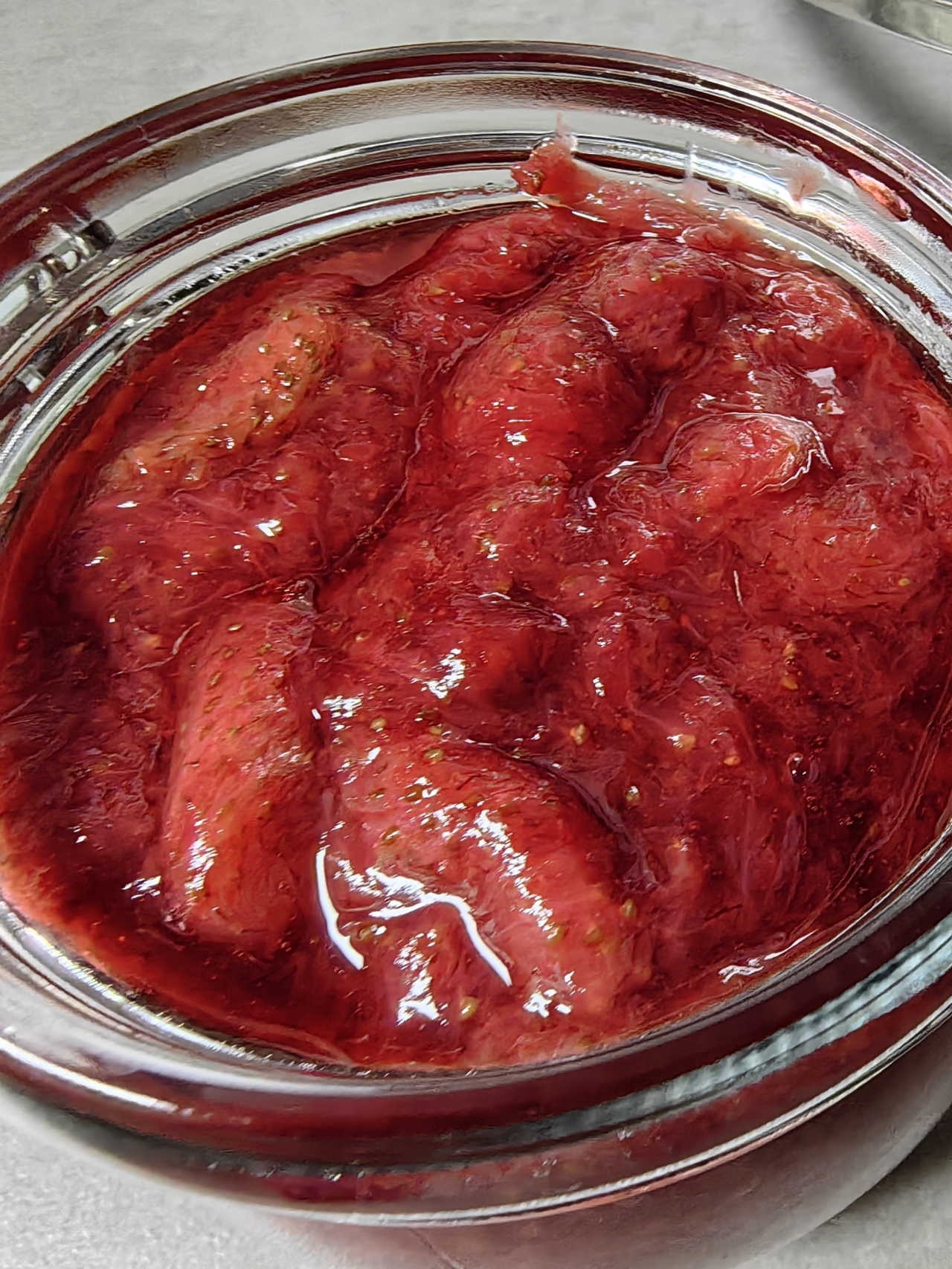自制草莓酱（4月正当季，不做后悔，简单到你不敢想象）
