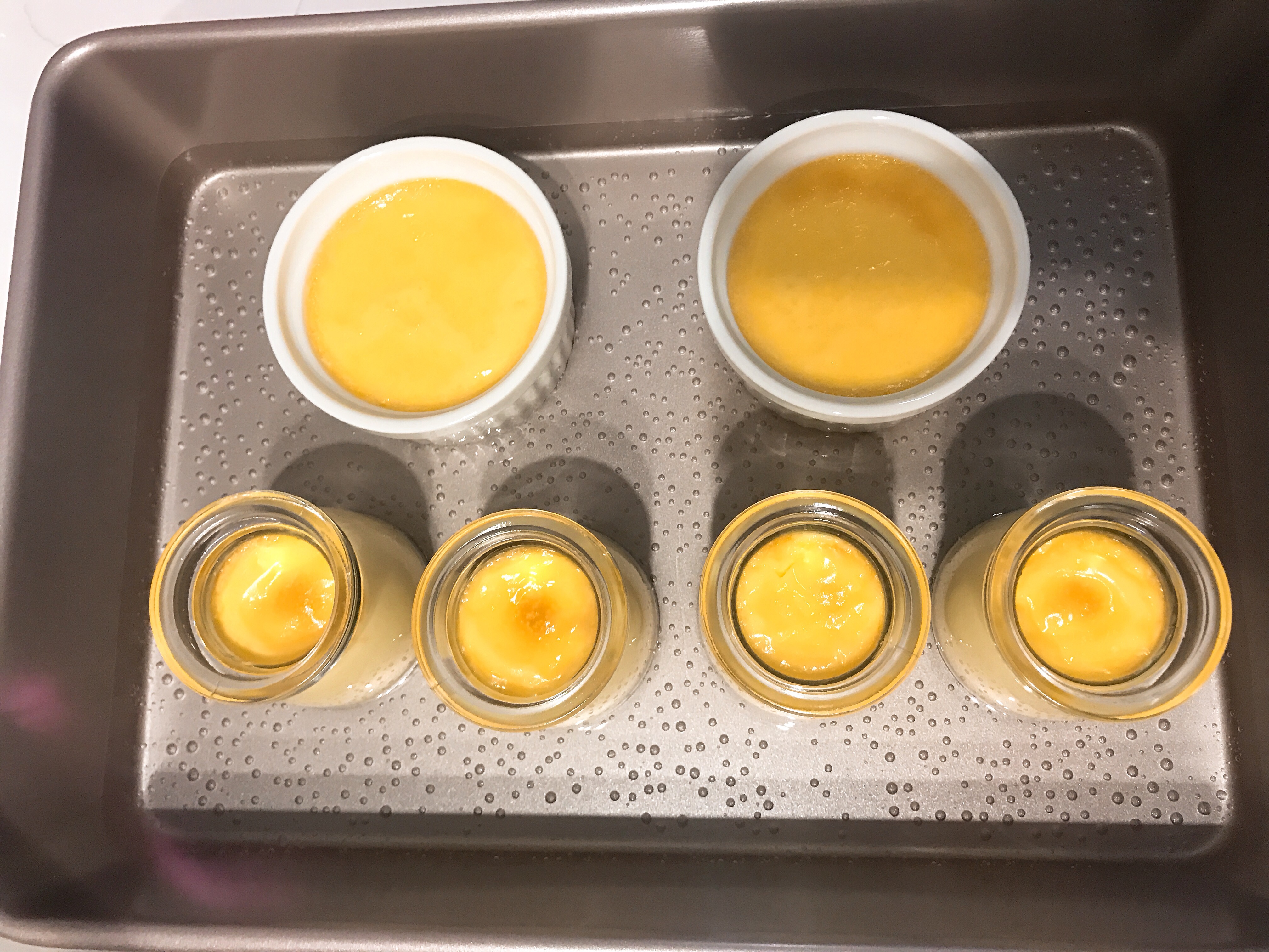 鸡蛋布丁(消耗蛋黄、淡奶油)的做法