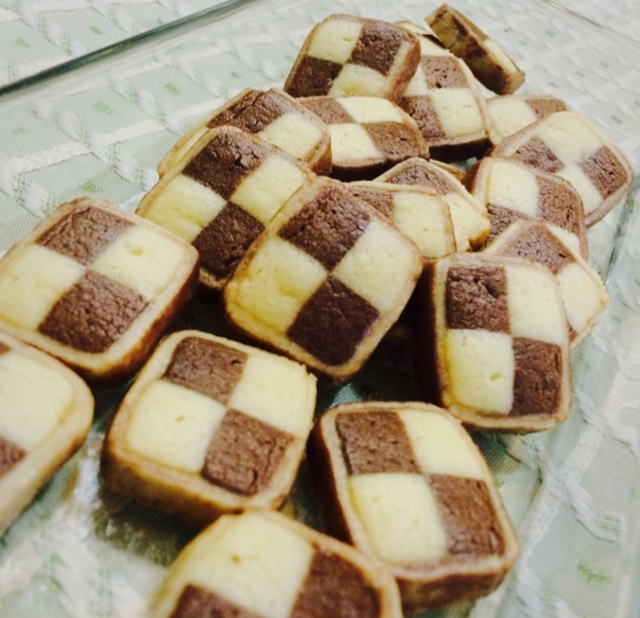 双色小棋格饼干