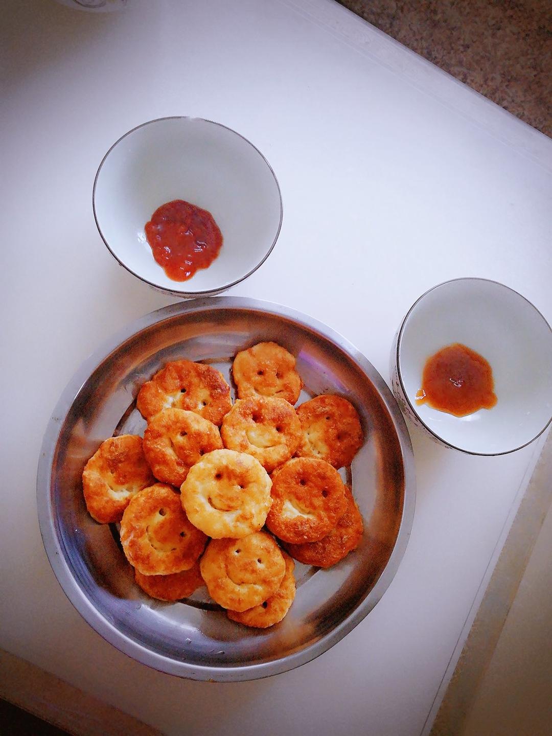 笑脸土豆鸡肉饼